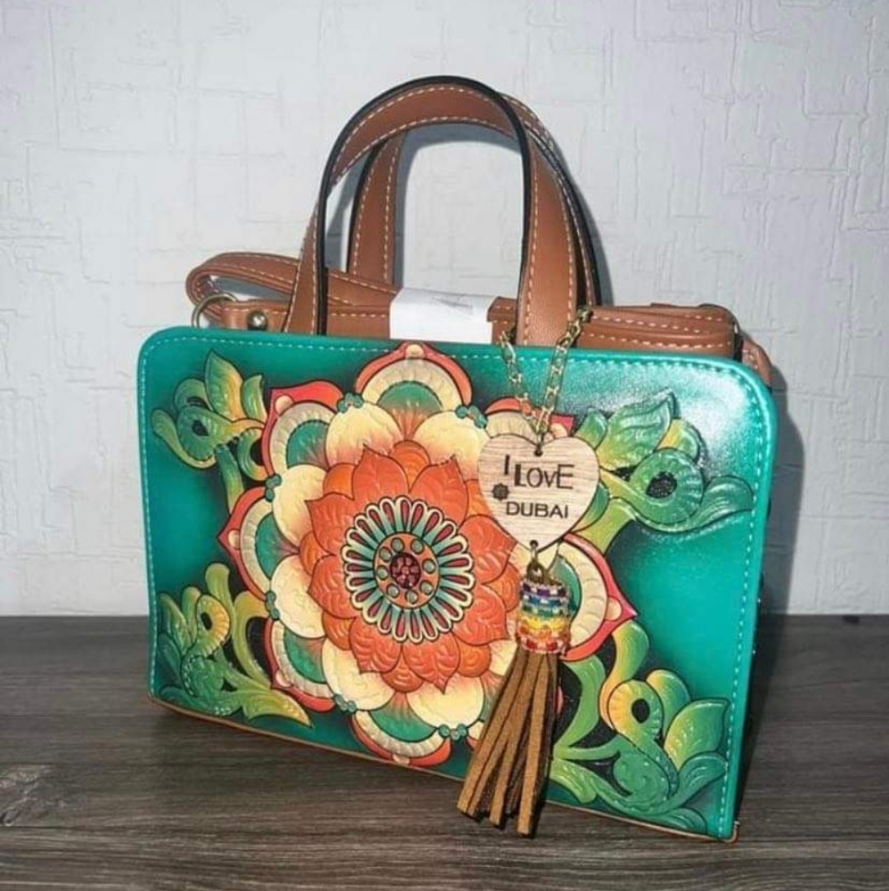 Leather crossbody bag